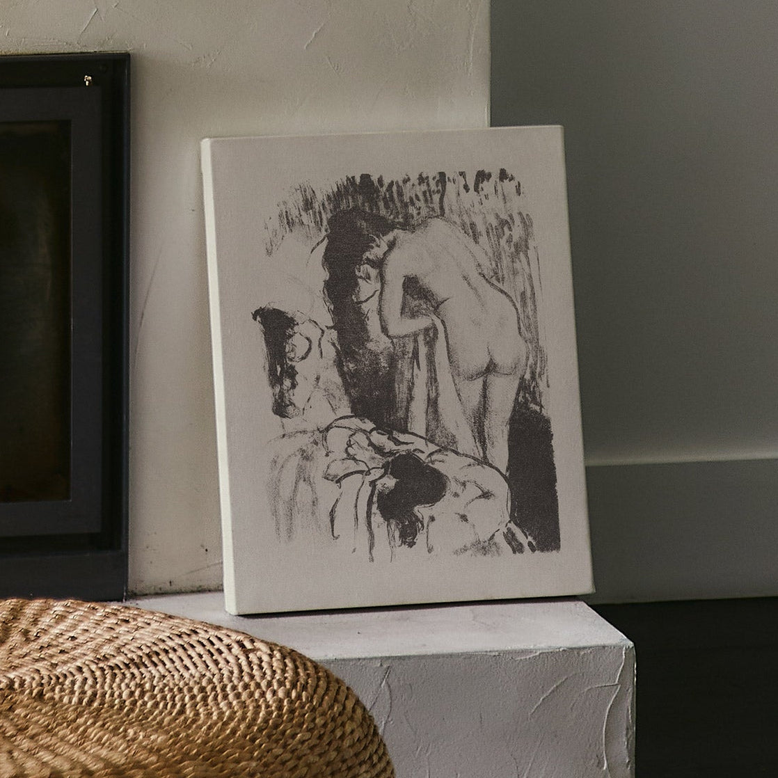 Standing Woman, Poster
